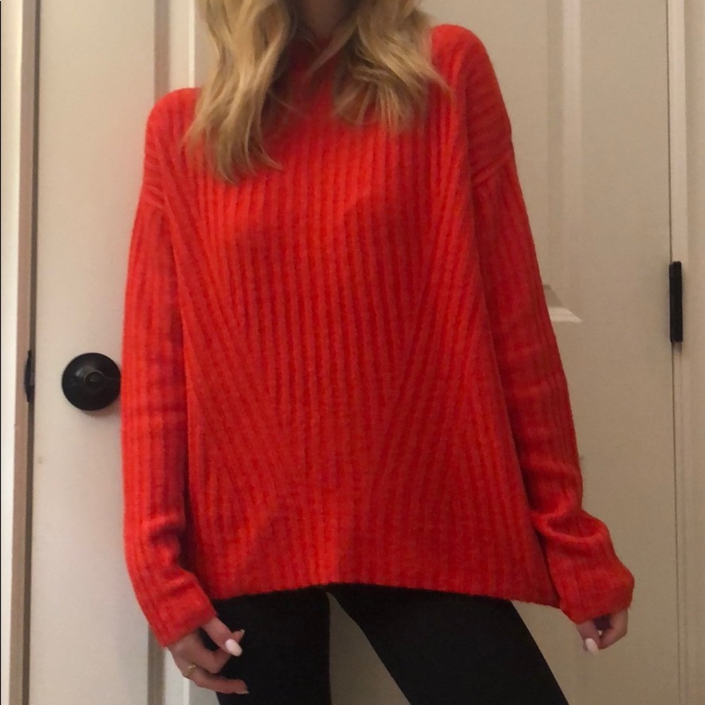 Red Knit sweater (NEVER WORN)